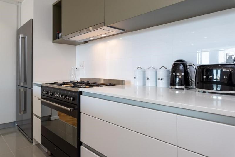 To Let 2 Bedroom Property for Rent in Fresnaye Western Cape